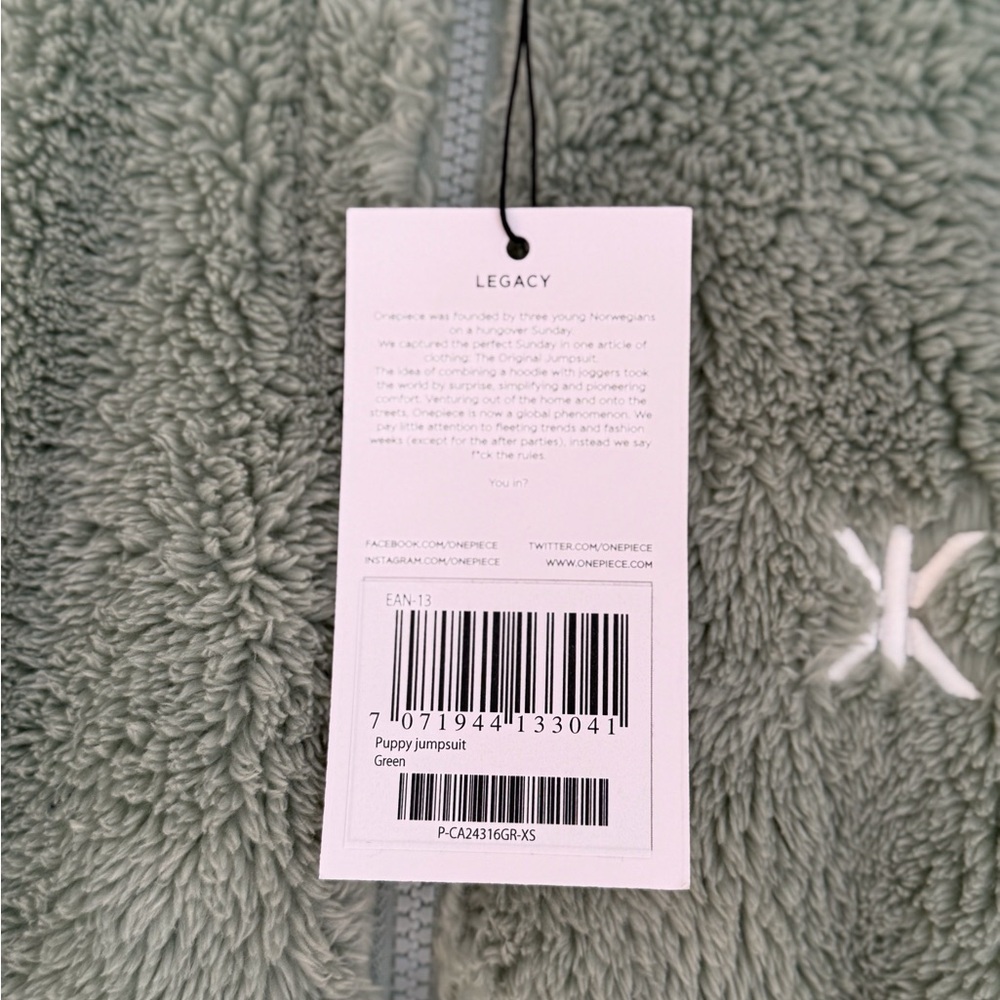 Onepiece adult cozy fleece onesie - Picture 6 of 6